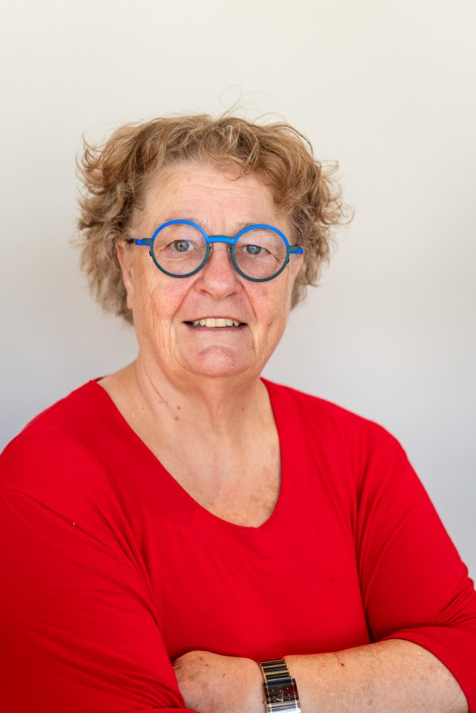 Porträt von Doris aus Zürich, OMA GEGEN RECHTS, Foto von Corinna Micori