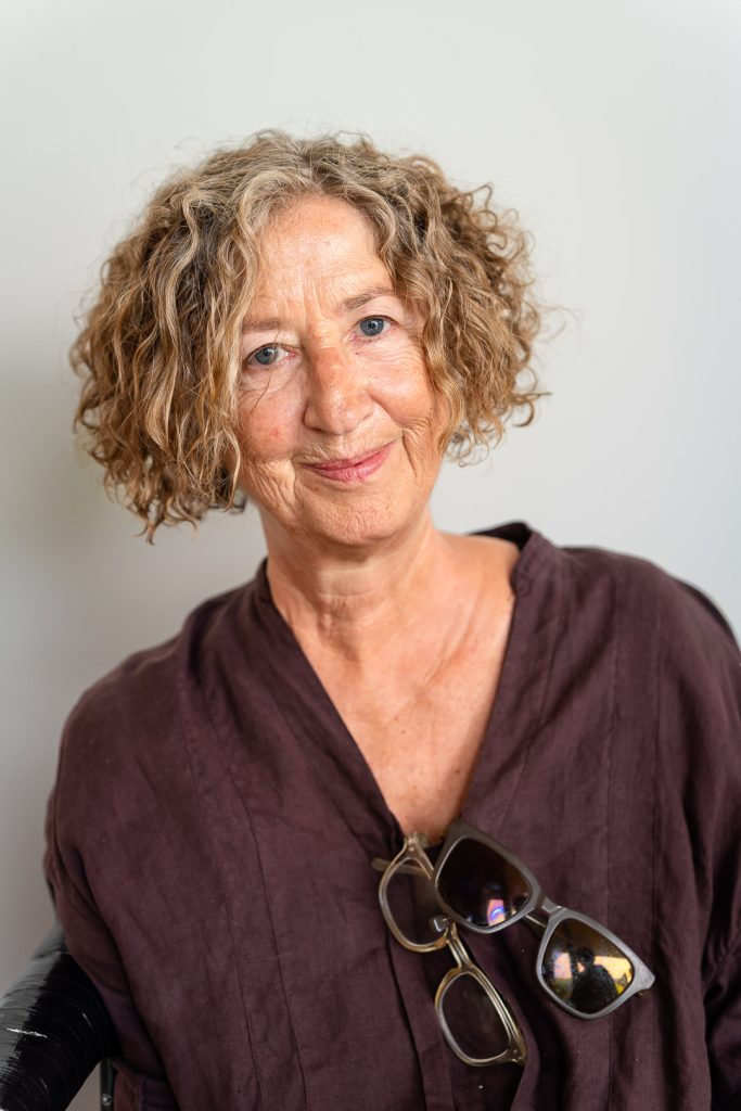 Porträt von Margot aus Basel, OMA GEGEN RECHTS, Foto von Corinna Micori